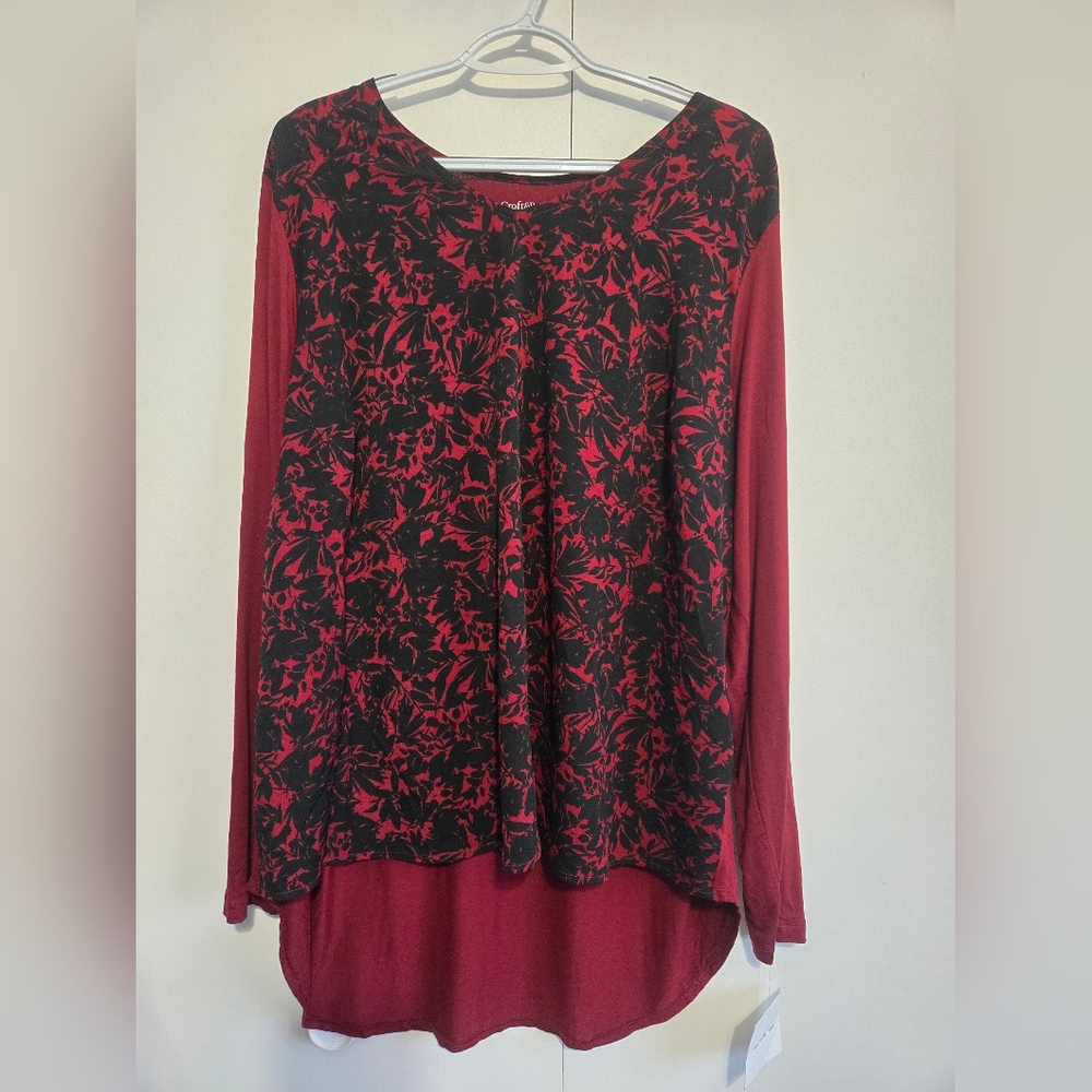 Croft & Barrow Red and Black Patterned Long Sleeve Top- Size 2X